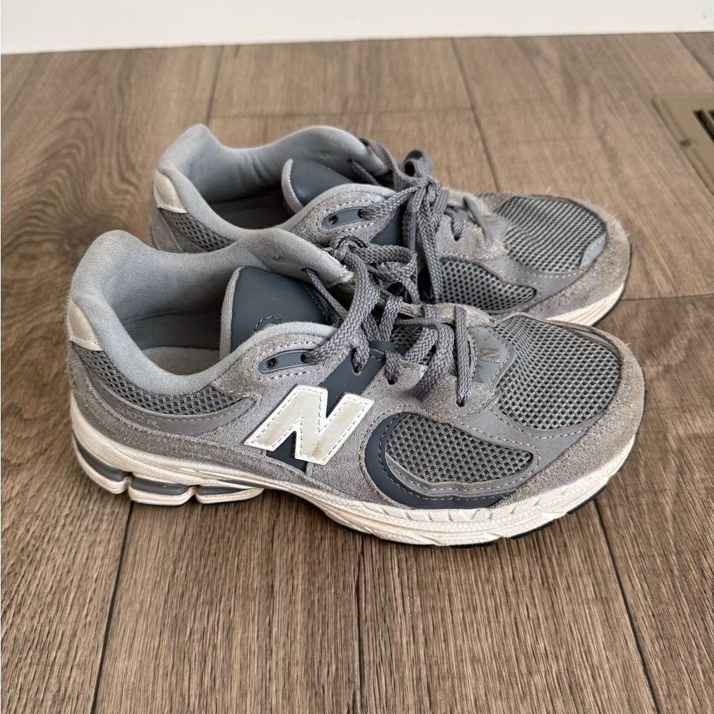 New Balance Light Gray Athletic Shoes